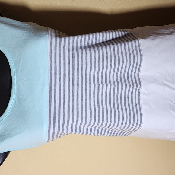 Color Block Stripe Loose Fit Tank Top - Picture 2 of 6